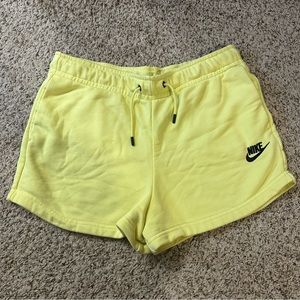 Nike Sweatshorts - S